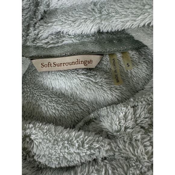 Soft Surroundings Tanzania Sweatshirt Size Small Gray Leopard Cowl Neck Pockets - Picture 4 of 10